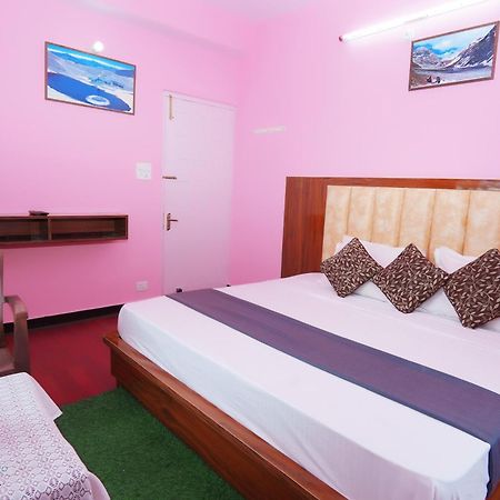 Shimla Hills Apartments 2Bhk Kültér fotó