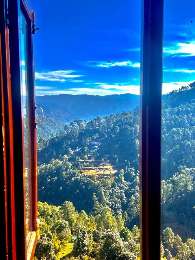Shimla Hills Apartments 2Bhk Kültér fotó