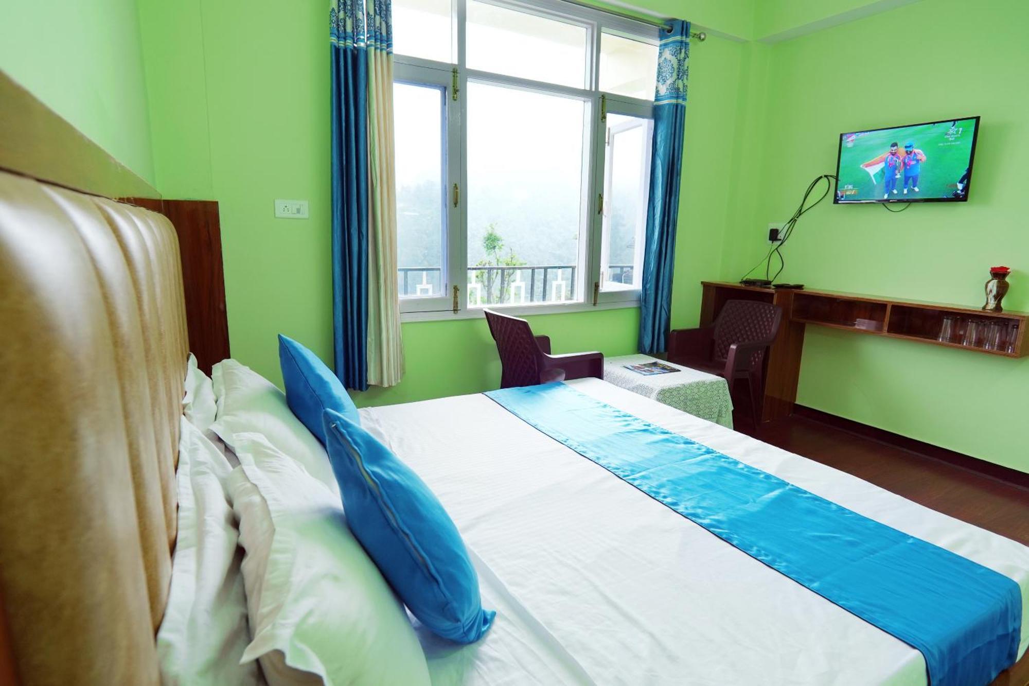 Shimla Hills Apartments 2Bhk Kültér fotó